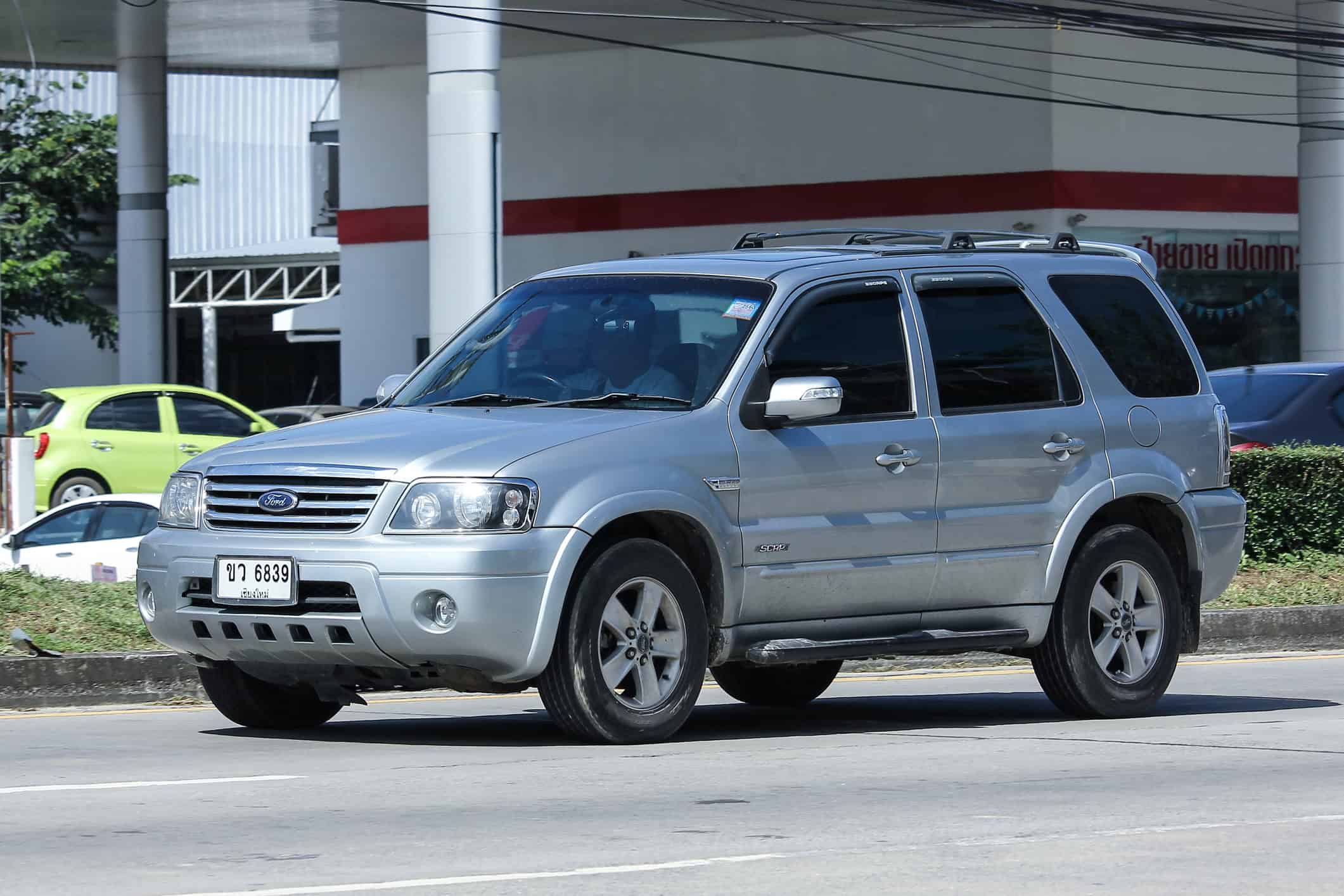 Four injured including three juveniles during intersection crash in Carroll County Missouri